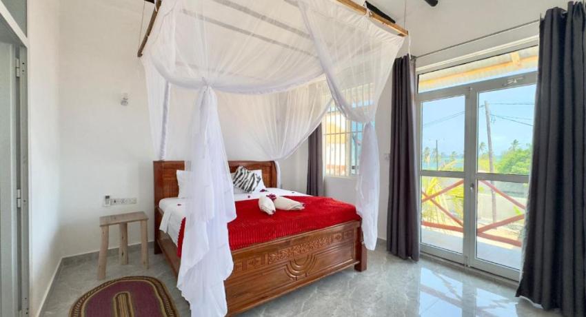 Deluxe Double Room with Shower